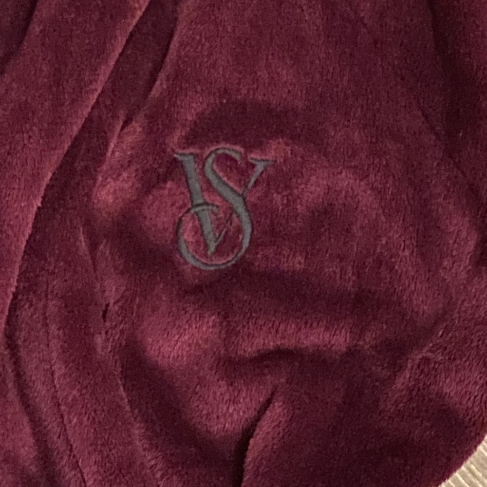 Victoria's Secret Maroon Robe - Picture 2 of 3